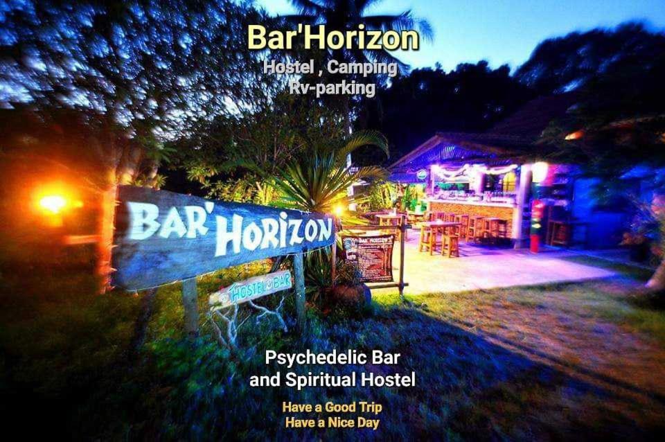 Bar Horizon Hostel Chumphon Bagian luar foto