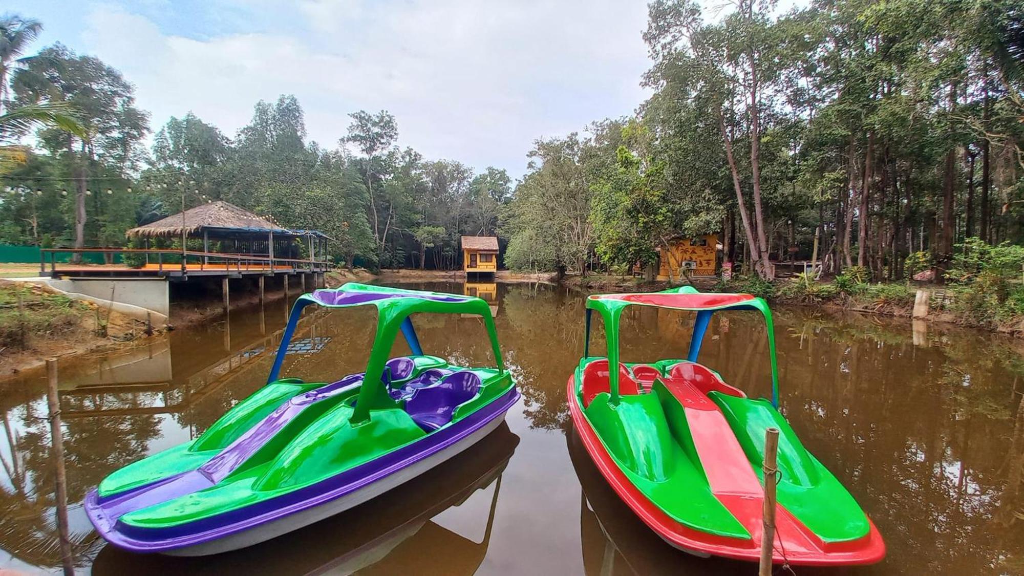 Bar Horizon Hostel Chumphon Bagian luar foto
