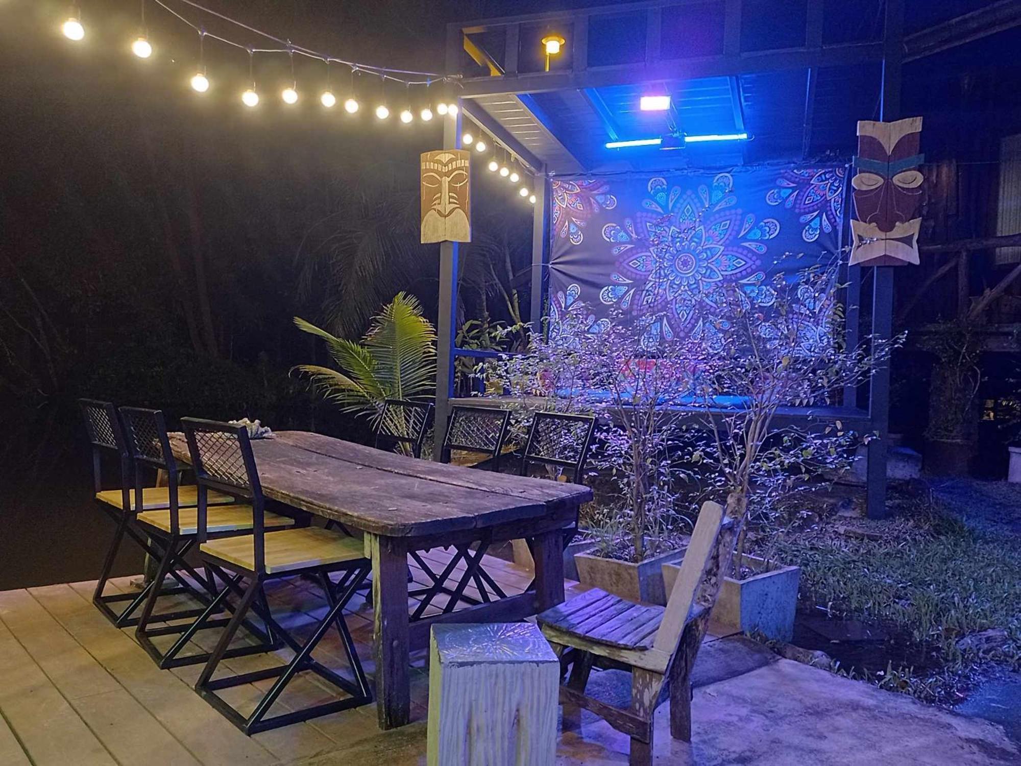 Bar Horizon Hostel Chumphon Bagian luar foto